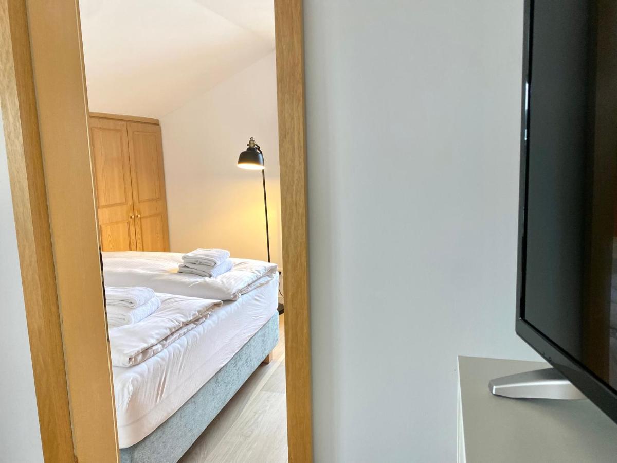 Gemütliche FeWo im DG am Tegernsee Zimmer #15 Bad Wiessee Exterior foto